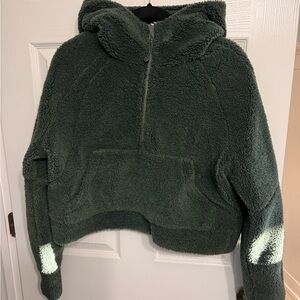 Lululemon Oversized Half-Zip Sherpa Scuba - green